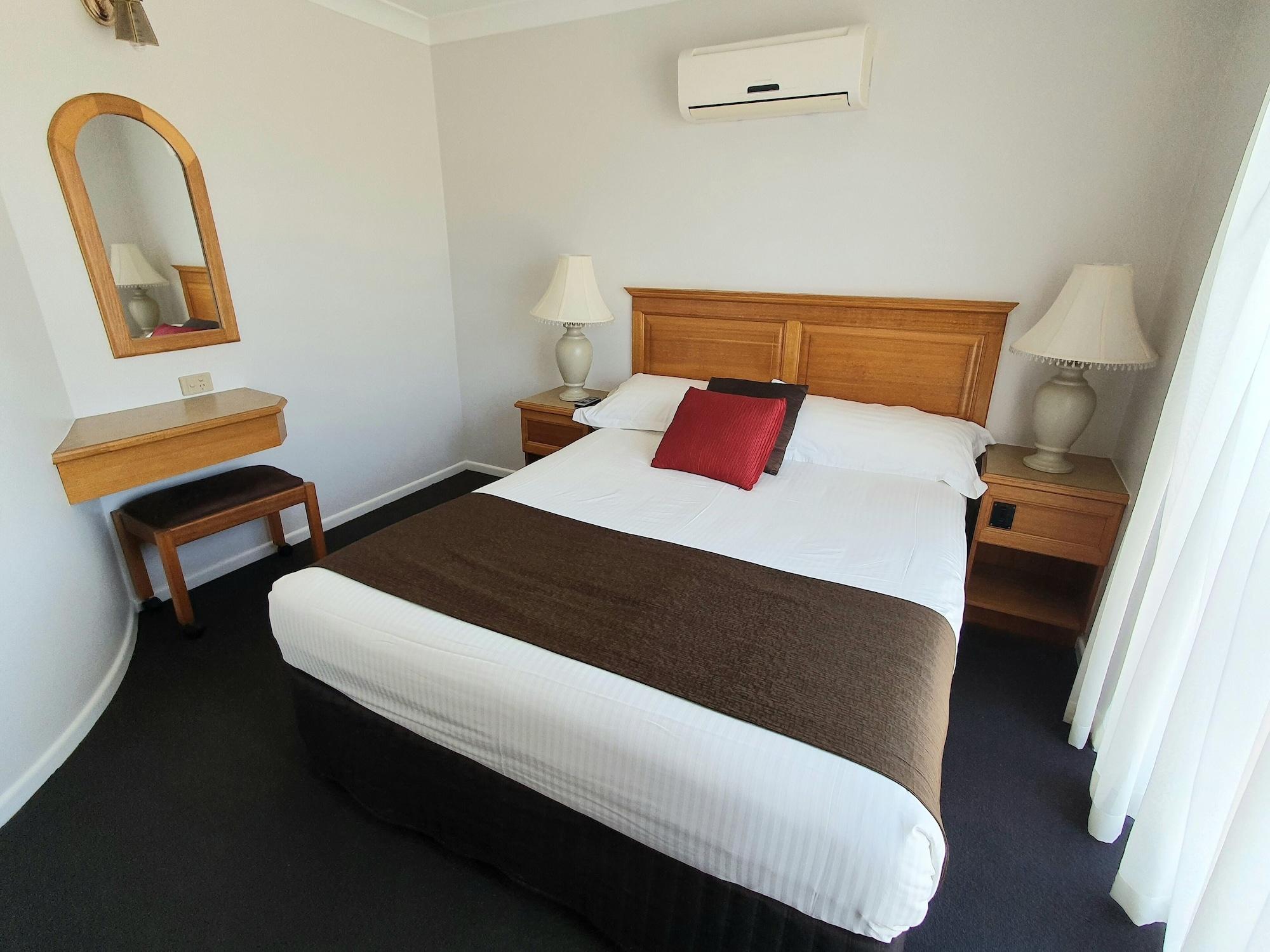 Mcnevins Maryborough Motel Экстерьер фото