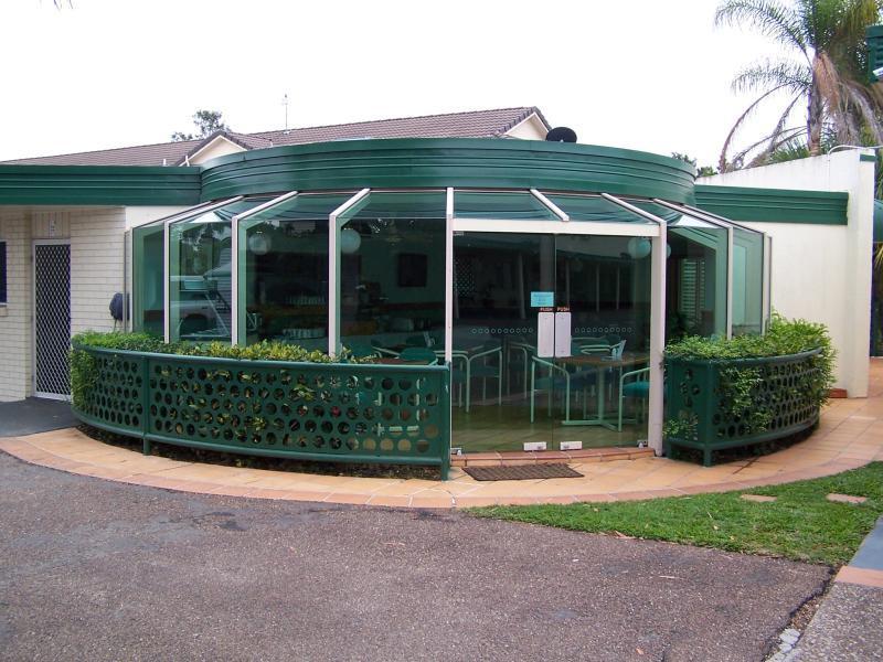 Mcnevins Maryborough Motel Экстерьер фото